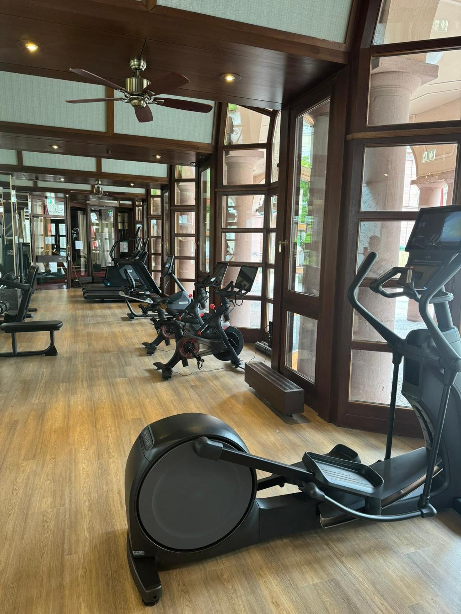 Mokni'S Palais Hotel & Spa Bad Wildbad Ngoại thất bức ảnh