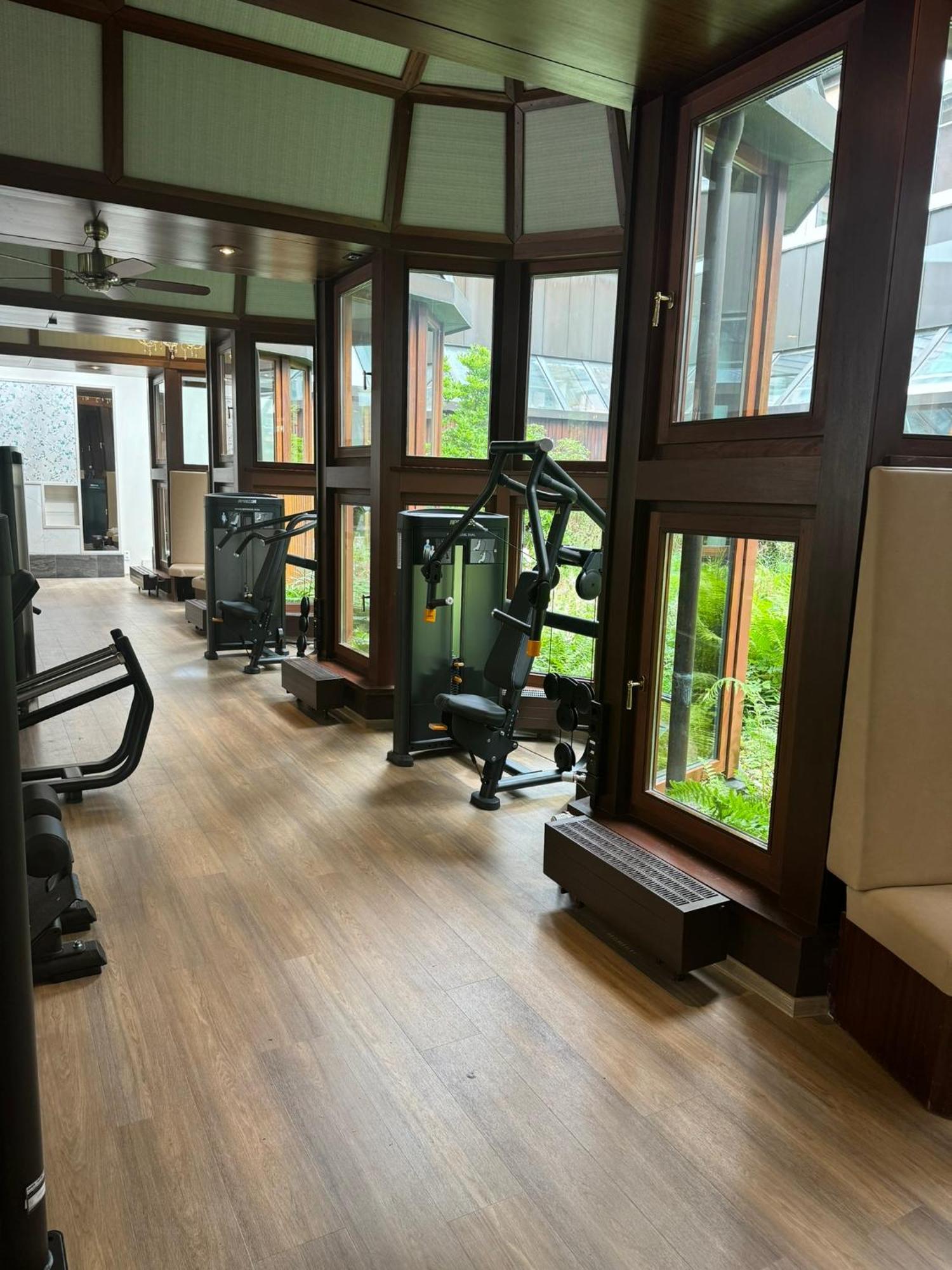 Mokni'S Palais Hotel & Spa Bad Wildbad Ngoại thất bức ảnh