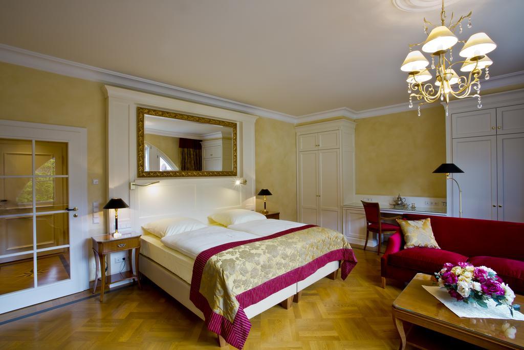 Mokni'S Palais Hotel & Spa Bad Wildbad Phòng bức ảnh